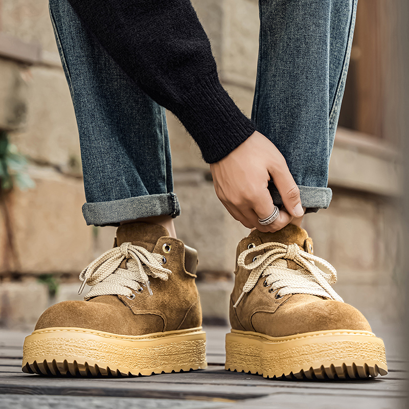 Men's high-quality suede horse - đánh giá và giá Leatherwork Boots